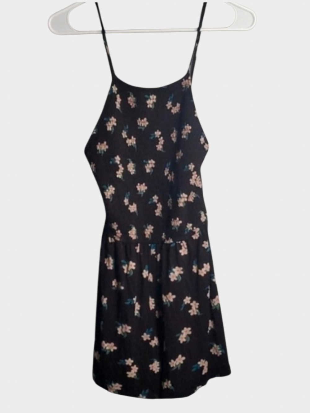 Hollister size small 95% viscose 5% elastane romper Euro-Summer